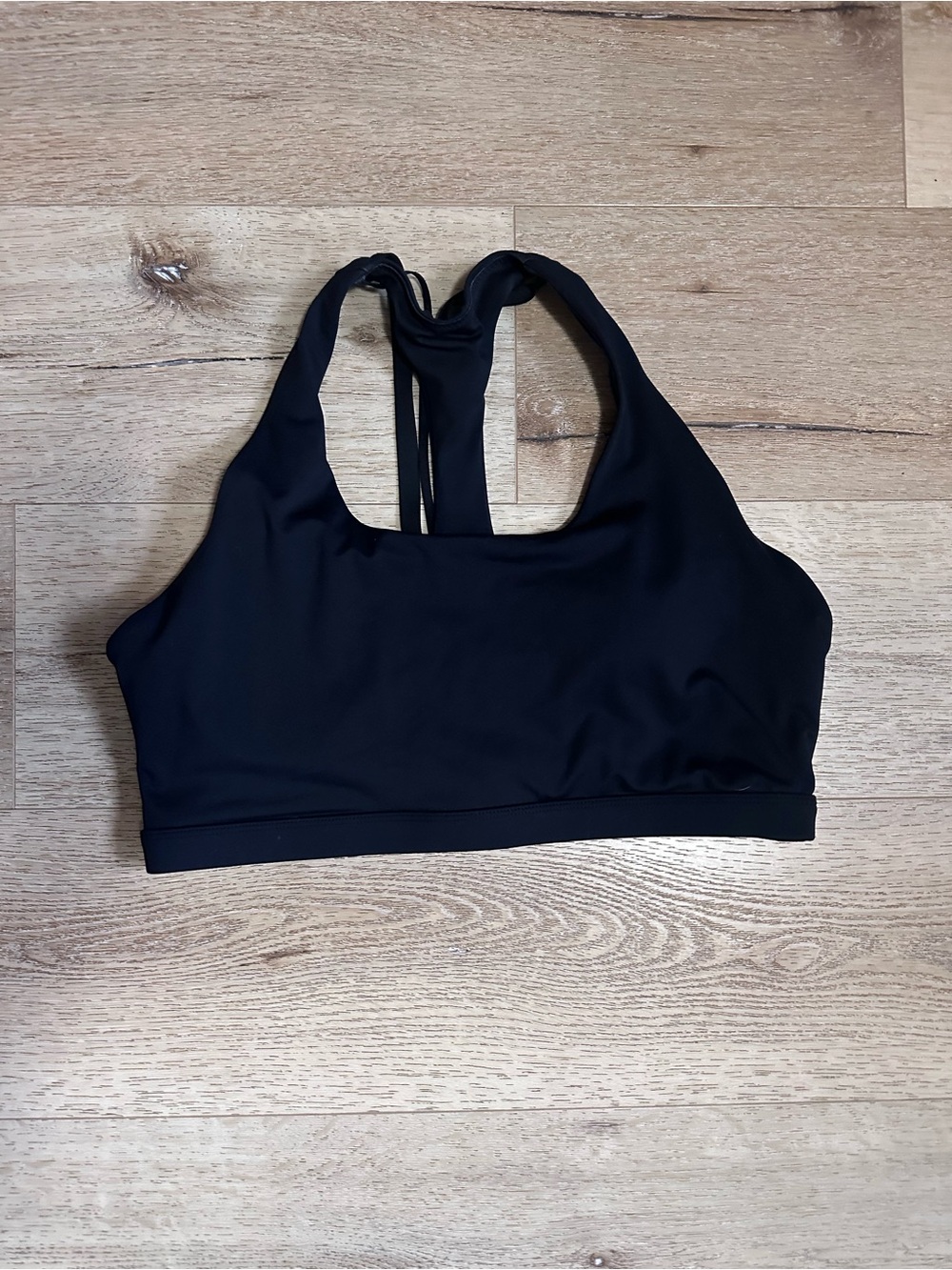 Fabletics Balck Sports Bra - Picture 2 of 2